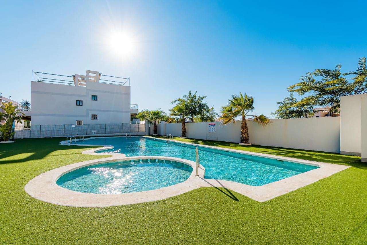 Apartamento Peonia Torre de la Horadada Luaran gambar